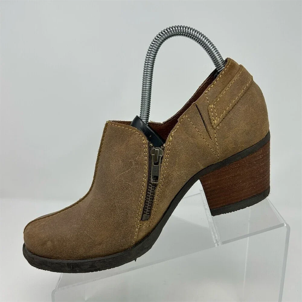 Born womens western